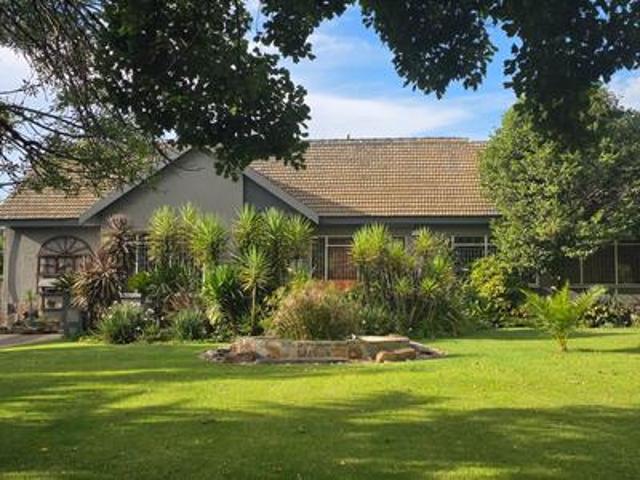 5 bedroom house
