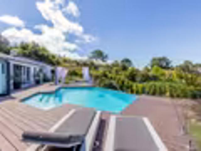 5 Bedroom House Constantia Constantia 103687010