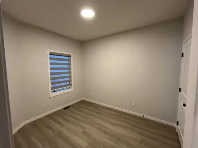 5 Bedroom House Calgary AB 104180906