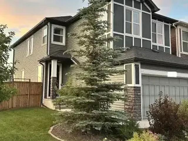 5 Bedroom House Calgary AB 104362642