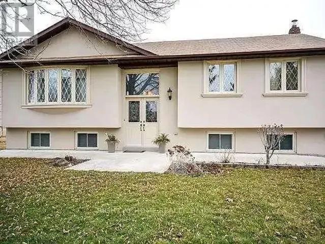 5 Bedroom House Caledon ON 105072180