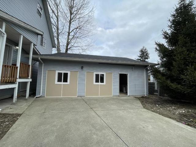 5 Bedroom House Chilliwack BC 102700618