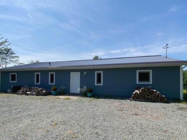5 Bedroom House Cleveland Kanada 104229137