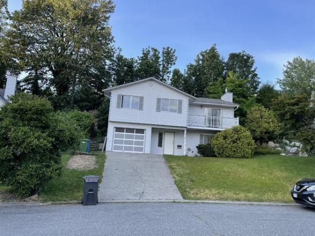 5 Bedroom House Abbotsford BC LS102770630