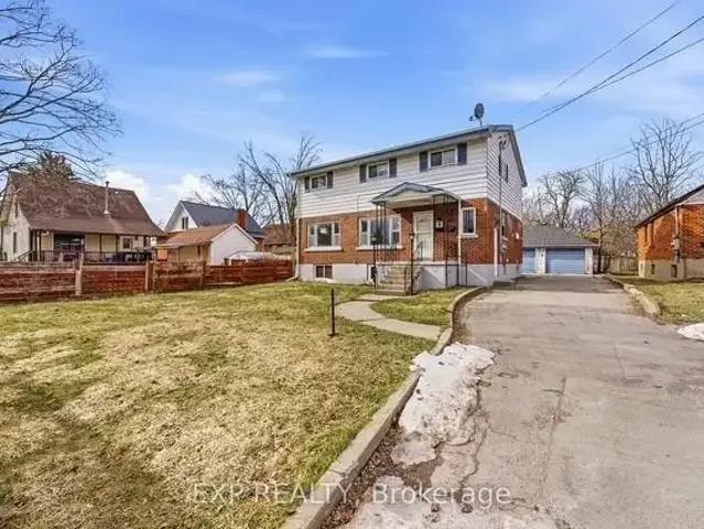 5 Bedroom House Belleville ON LS102085755