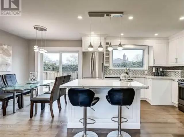 5 Bedroom House Burlington ON 103091576