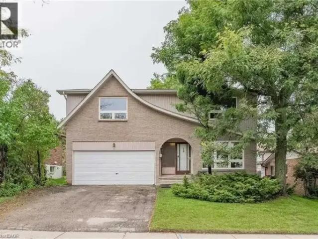 5 Bedroom House Guelph ON 101639085