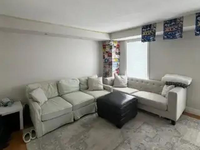 5 Bedroom House Guelph ON 102434420