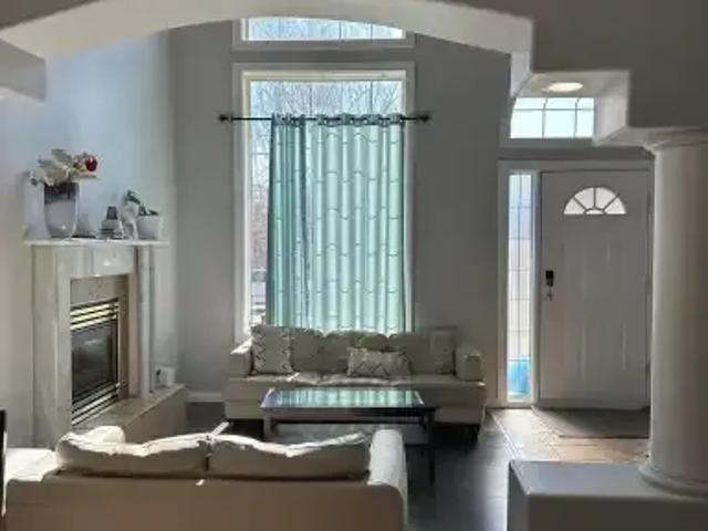 5 Bedroom House Edmonton AB LS102113811