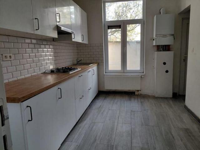 5 bedroom house Evere Rent €2800/month