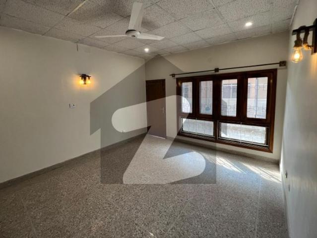 5 Bedroom House F 8/3 F 8