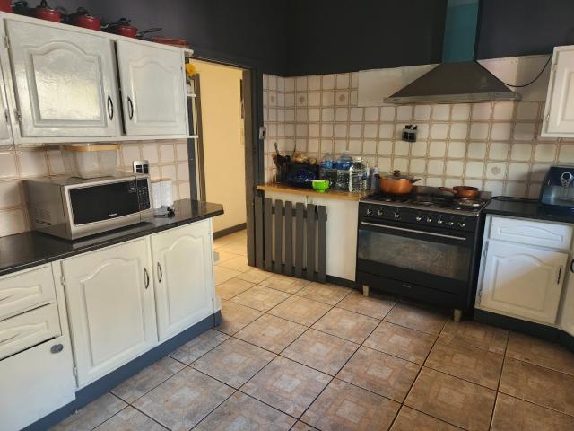 5 Bedroom House For Sale in Athlone