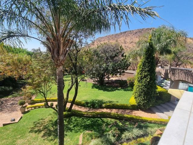 5 Bedroom house for sale in Boschdal, Rustenburg