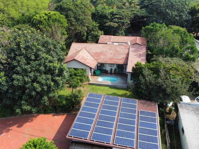 5 Bedroom House For Sale in Ballito Central
