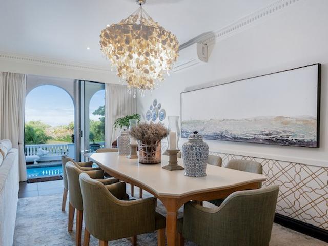 5 Bedroom House For Sale in Beachwood