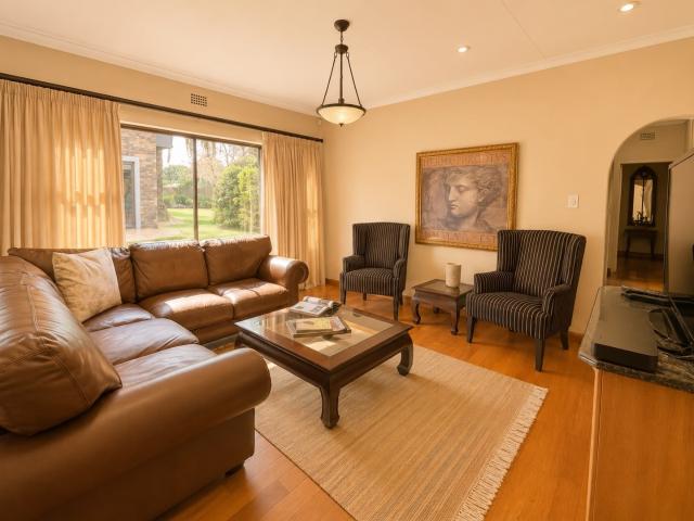 5 Bedroom House For Sale in Brackenhurst