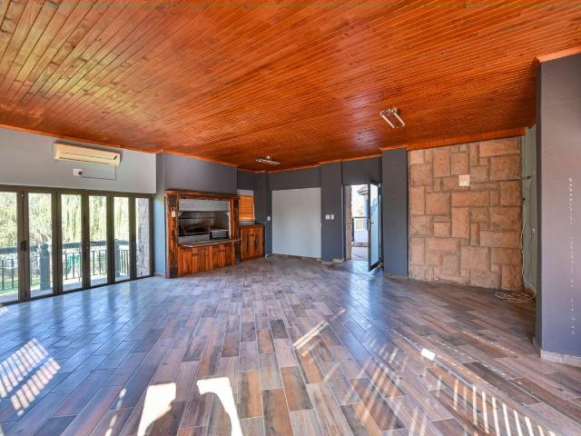 5 Bedroom house for sale in Geluksoord, Christiana