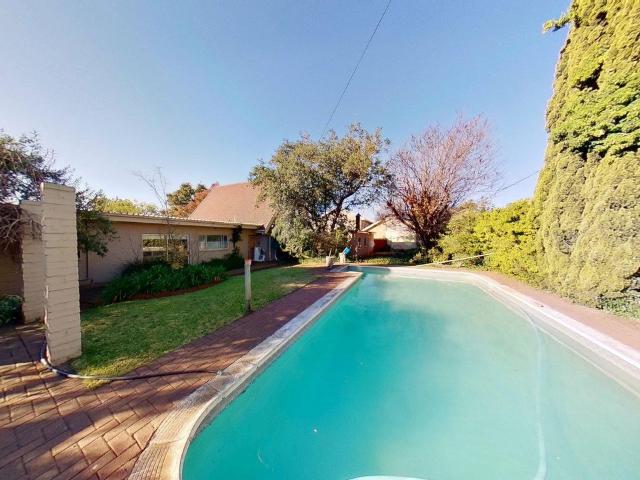 5 Bedroom house for sale in Fichardt Park, Bloemfontein