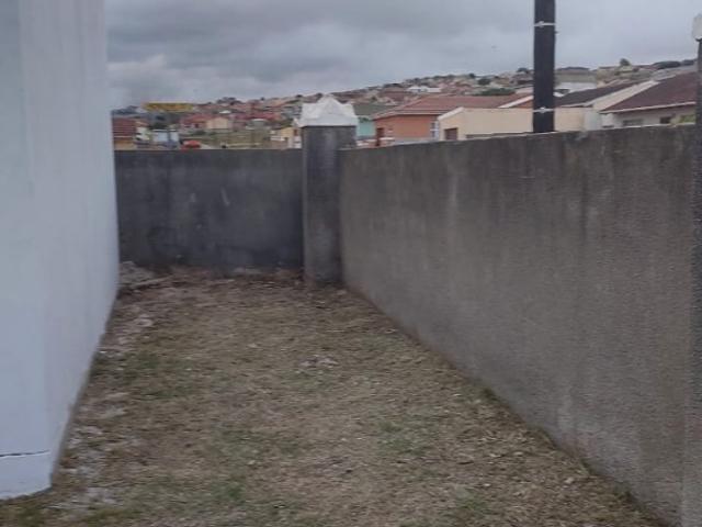 5 Bedroom House For Sale in Kwadwesi