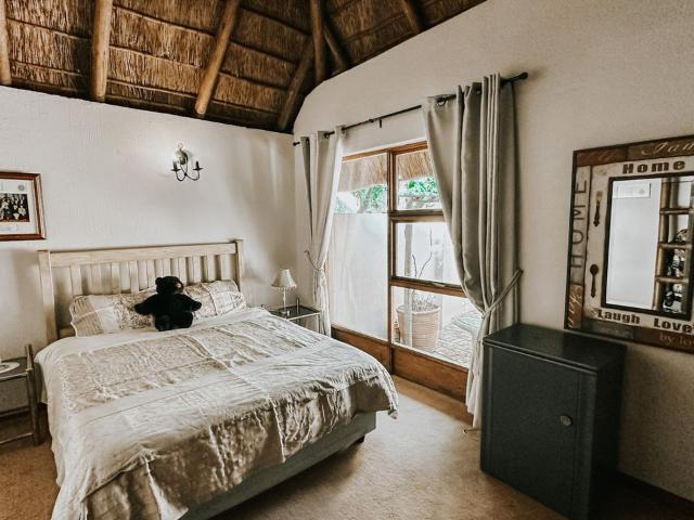 5 Bedroom house for sale in Lakeland Estate, Hartbeespoort