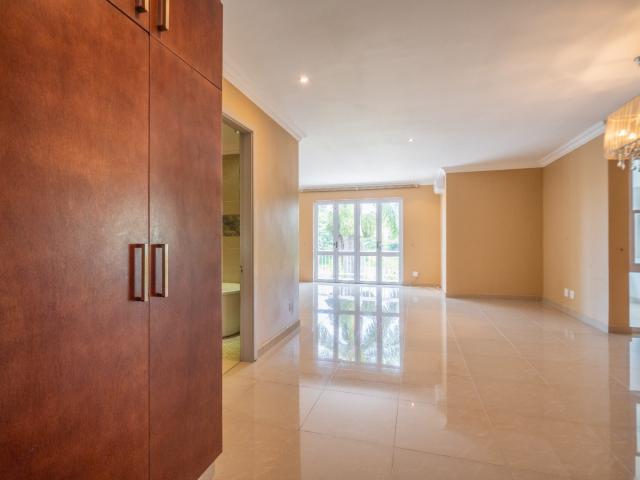 5 Bedroom House For Sale in Mount Edgecombe Country Club Estate