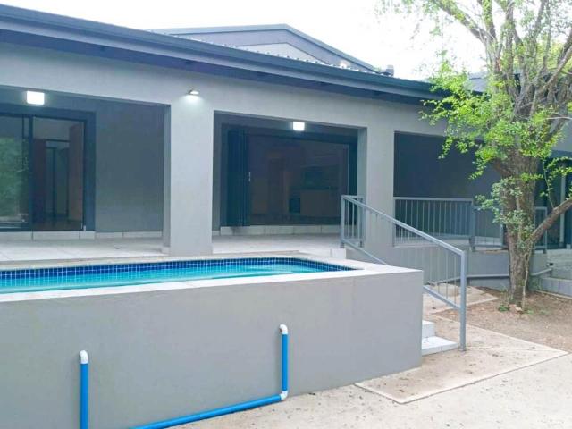 5 Bedroom house for sale in Marloth Park