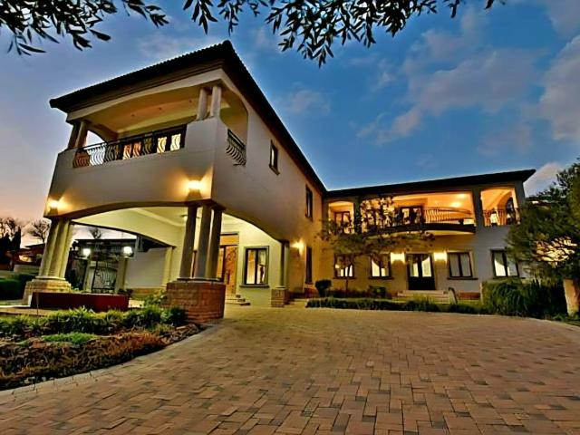 5 Bedroom House For Sale in Meyersdal Eco Estate