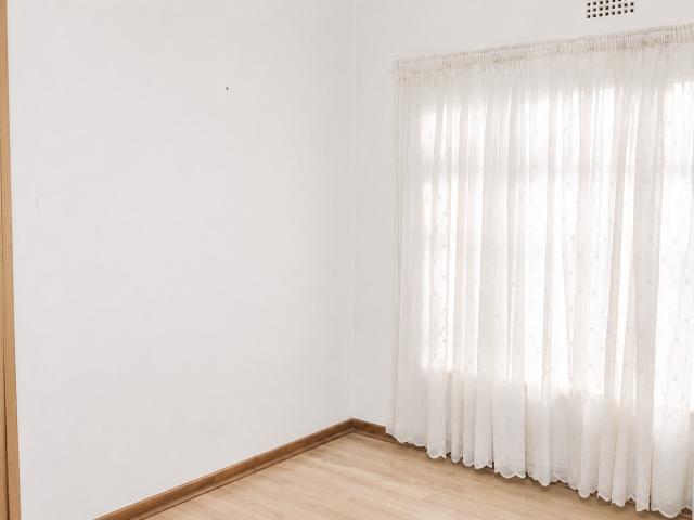 5 Bedroom House For Sale in Noordheuwel