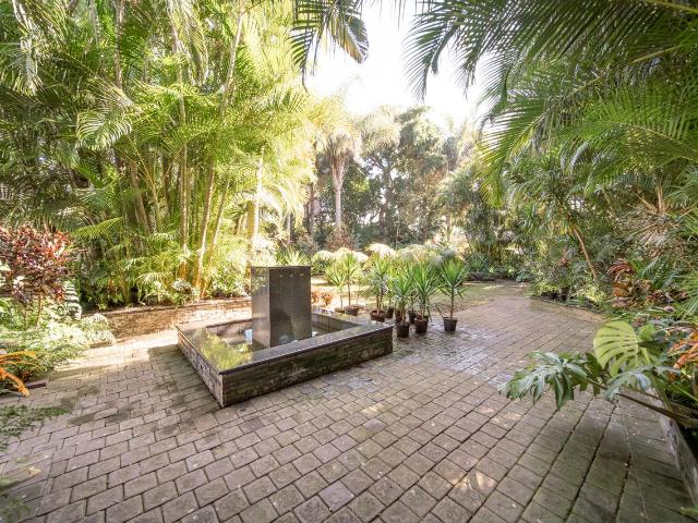 5 Bedroom House For Sale in Nahoon Valley
