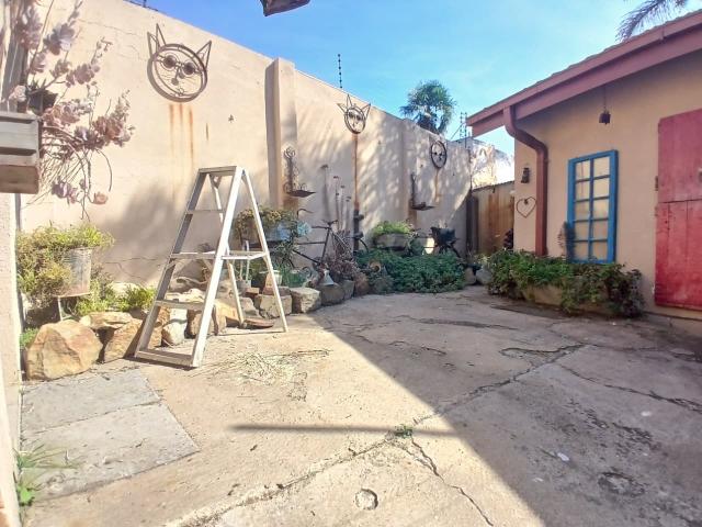 5 Bedroom House For Sale in Selcourt