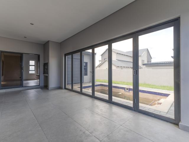 5 Bedroom House For Sale in Six Fountains Residential Estate