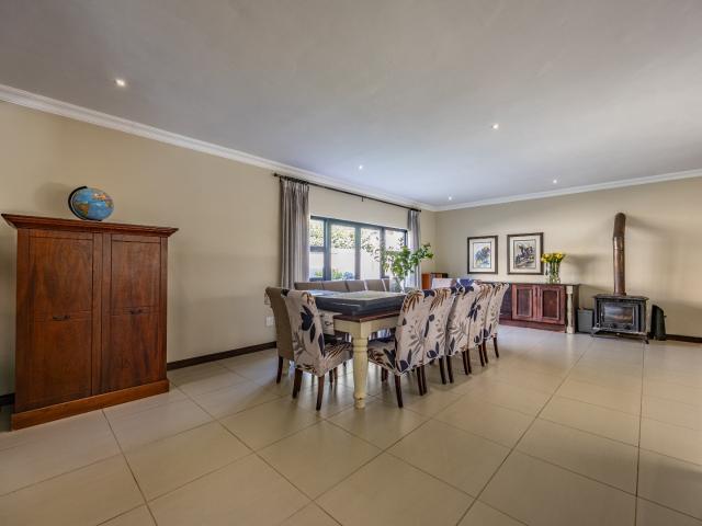 5 Bedroom House For Sale in Silverwoods Country Estate