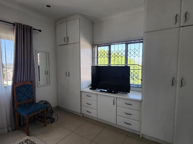 5 Bedroom house for sale in Parlock, Durban