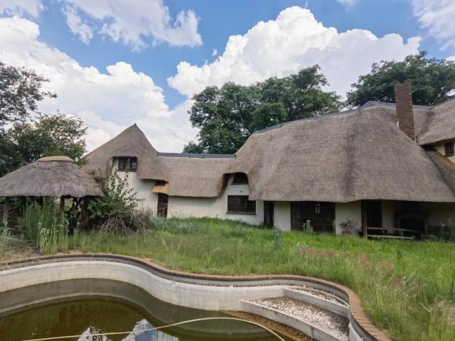 5 Bedroom house for sale in Randjesfontein AH, Midrand