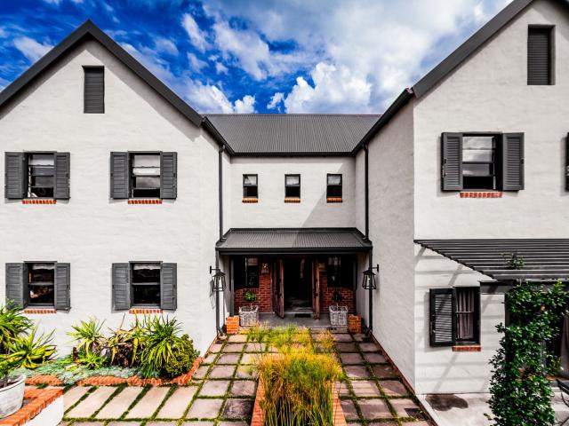 5 Bedroom House For Sale in Waterlake Farm Lifestyle Estate