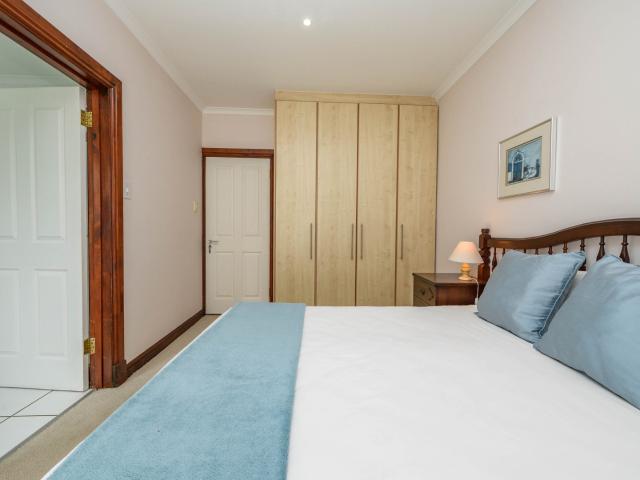 5 Bedroom House For Sale in Walmer Heights
