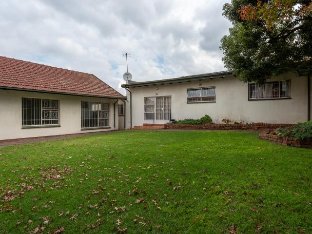 5 Bedroom House For Sale in Winchester Hills