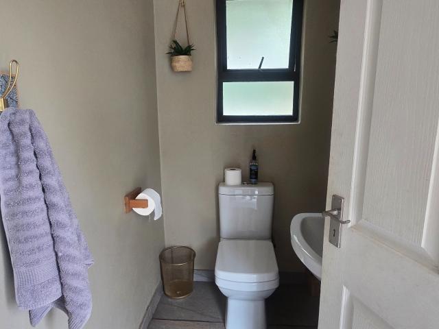 5 Bedroom House For Sale in Terenure