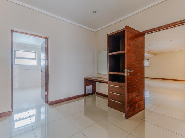 5 Bedroom House For Sale in The Hills Game Reserve Estate