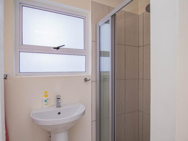 5 Bedroom House For Sale in The Islands Estates