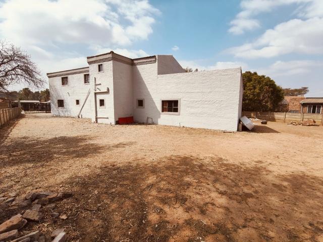 5 Bedroom House For Sale in Vaal Marina