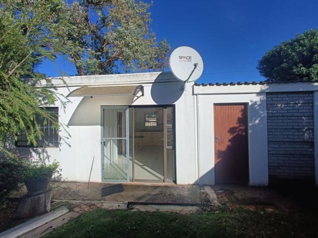 5 Bedroom House For Sale in Vanes Estate