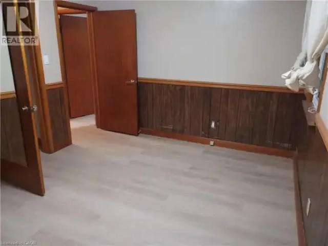 5 Bedroom House Kitchener ON LS103119101