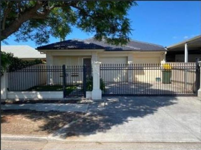 5 Bedroom House Kilburn, SA 104845987