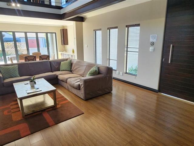 5 Bedroom House in Copperleaf