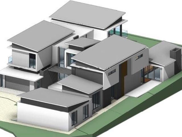 5 Bedroom House in Copperleaf Estate