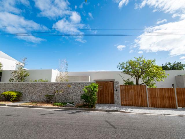 5 Bedroom House in Camps Bay