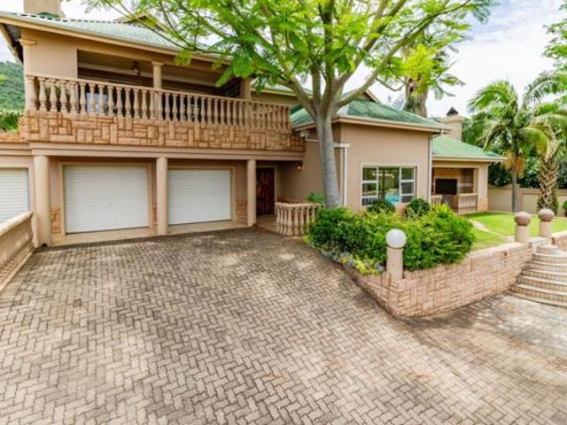 5 Bedroom House in Caribbean Beach Club