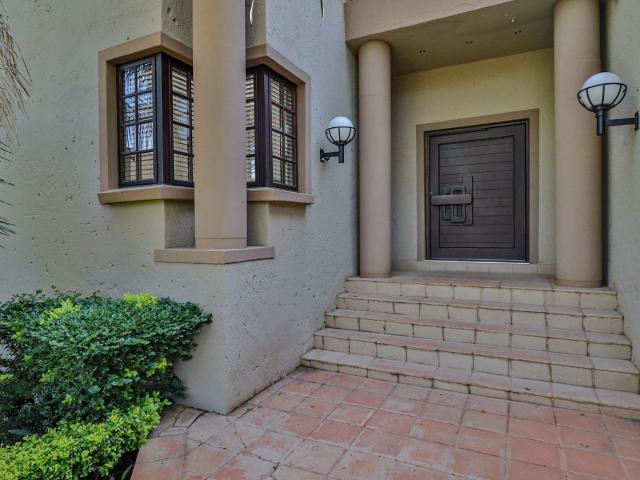 5 Bedroom House in Cashan