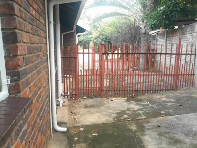 5 Bedroom House in Cashan